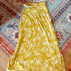 Stitch fix maxi skirt NWT